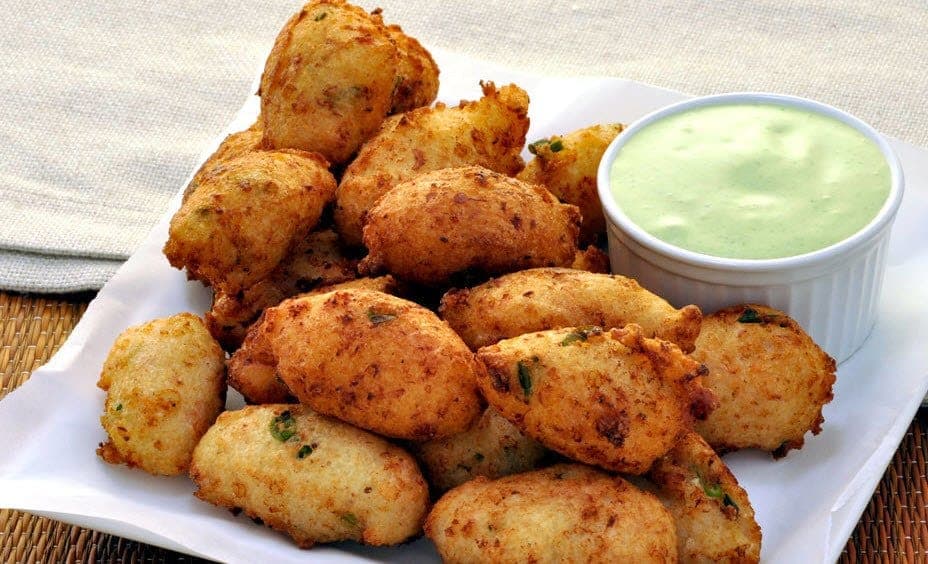 Bolinho de arroz recheado