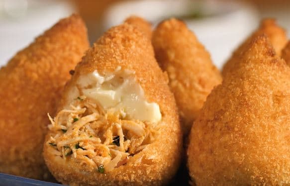 Coxinha de pão de forma