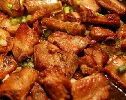 Carne de porco na panela de pressão