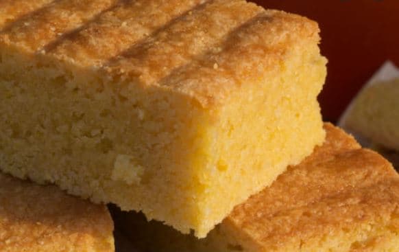 Bolo de fubá vegano