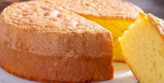 Bolo de iogurte na air fryer