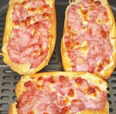 Pão com linguiça na air fryer