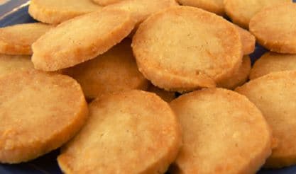 Biscoito amantegado de laranja 