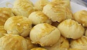 Biscoito amantegado de queijo